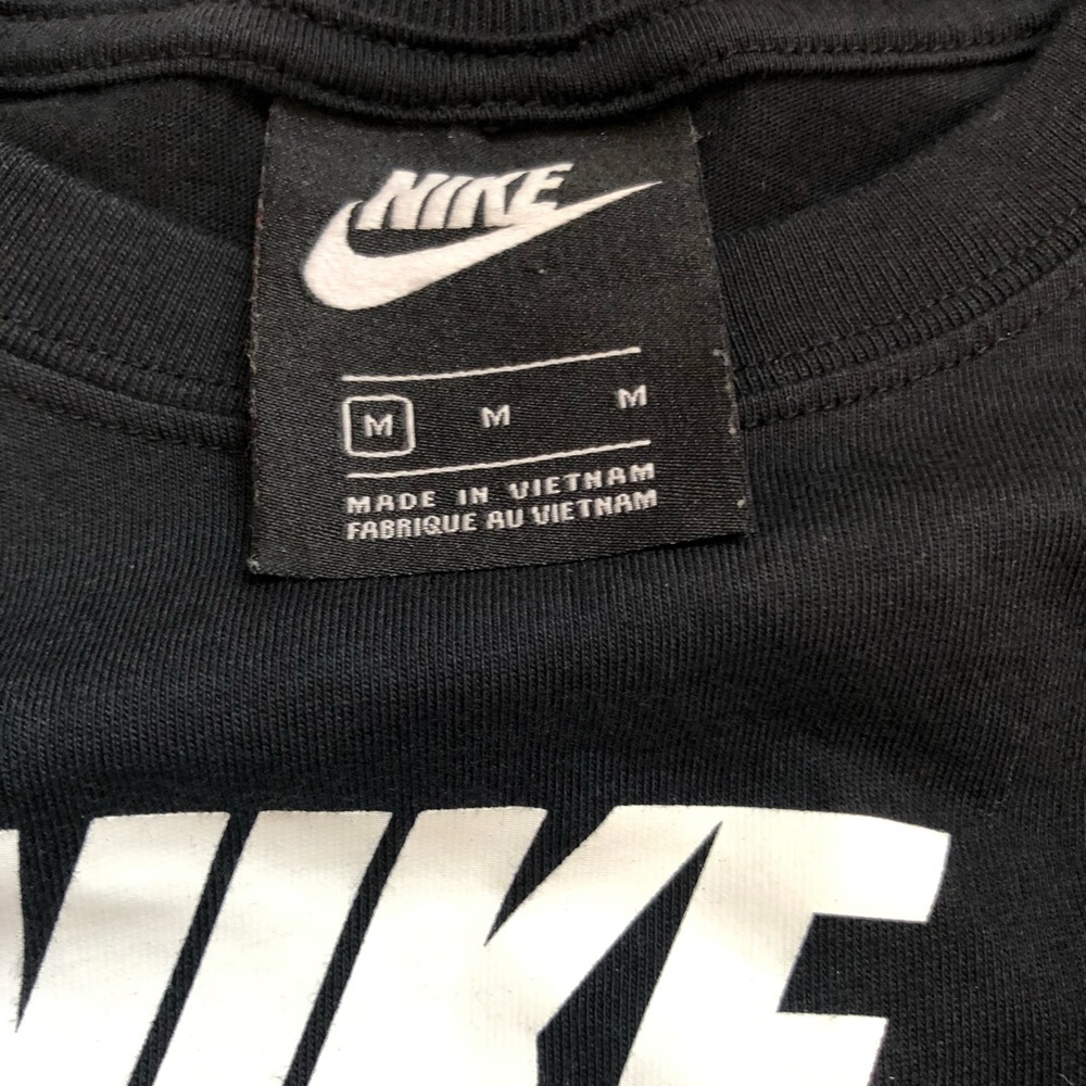 Nike kids long sleeve sweatshirt